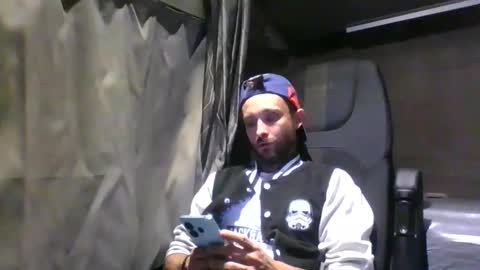 Snapshot of spyco82 chatting on October 13, 6:43 pm spyco82 online show from October 13, 6:43 pm
