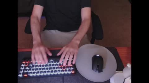 Squid online show from June 8, 9:32 am