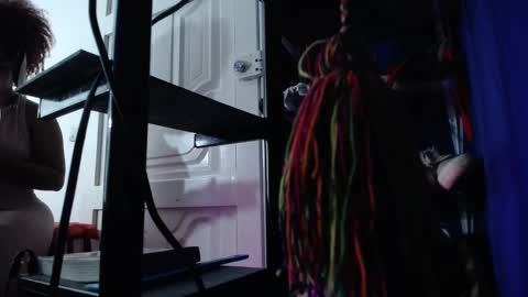 squirter_girl69 online show from December 14, 8:09 am