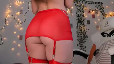 Snapshot of squirtsparkle chatting on October 26, 4:06 pm Vanessa online show from October 26, 4:06 pm