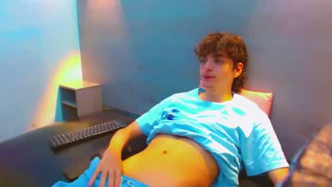 ethan online show from December 15, 2:35 pm