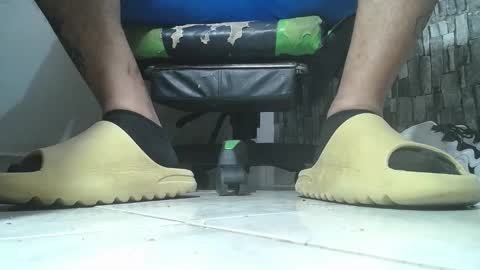 sr master cum its my old account online show from November 24, 3:49 am