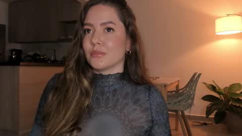 Snapshot of srta__sophie chatting on October 18, 3:11 am Sophie 3 online show from October 18, 3:11 am