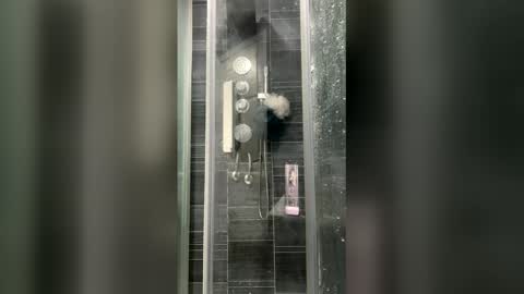 Hard all day online show from December 14, 5:19 pm