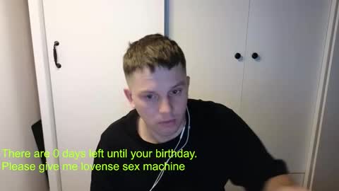 st1vemaster01 online show from January 9, 4:34 pm