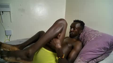staarboyz online show from February 23, 6:49 am