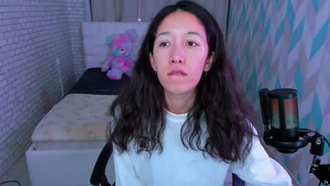 Stacy online show from January 17, 1:24 pm