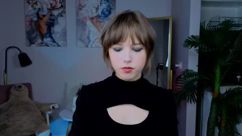 Snapshot of stacy_fromspace chatting on October 18, 3:05 pm Stacy online show from October 18, 3:05 pm