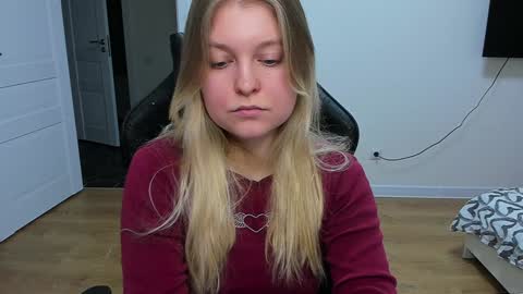 Snapshot of stacy_miraclee chatting on January 24, 11:48 am Stacy online show from January 24, 11:48 am