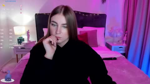 Snapshot of stacyjey chatting on January 28, 10:44 am Stacy online show from January 28, 10:44 am
