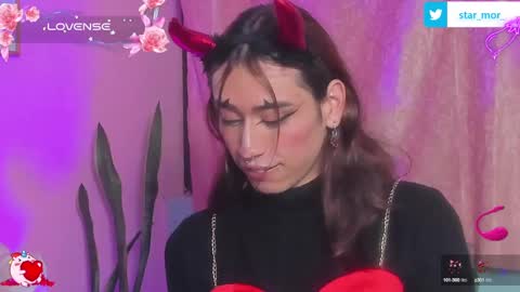 Snapshot of star_mor_ chatting on March 4, 10:05 pm estrellita online show from March 4, 10:05 pm