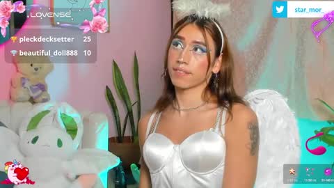 Snapshot of star_mor_ chatting on March 6, 4:30 am estrellita online show from March 6, 4:30 am
