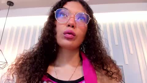 Stark Jones online show from November 4, 1:12 pm