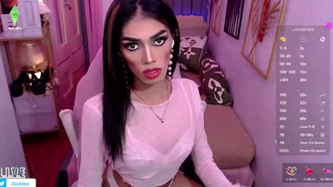 Snapshot of starlasexylady chatting on March 3, 1:34 pm Just Call Me Starla Dont Forget to Follow me online show from March 3, 1:34 pm