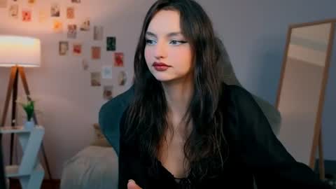 Leia online show from July 24, 2:25 pm