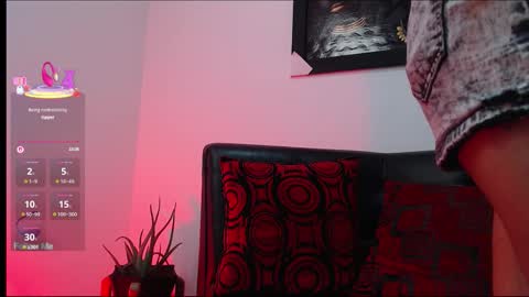 starliz online show from October 31, 12:05 pm