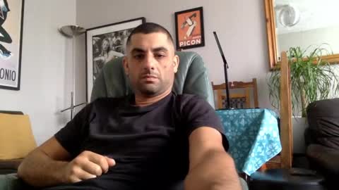 Snapshot of starpizzle chatting on October 11, 12:10 pm Starpizzle online show from October 11, 12:10 pm