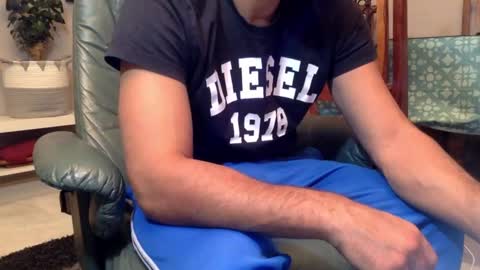 Snapshot of starpizzle chatting on October 1, 6:29 pm Starpizzle online show from October 1, 6:29 pm