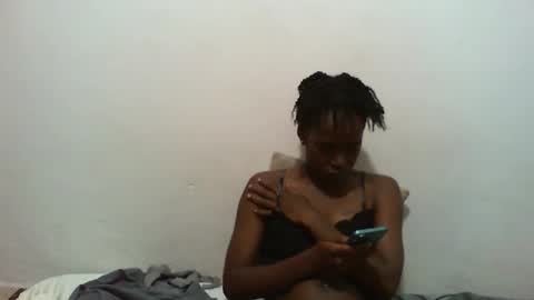 Snapshot of starry_sweetie chatting on September 24, 3:13 am sweetgirl online show from September 24, 3:13 am