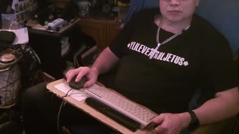 starterxyman online show from March 9, 1:04 am