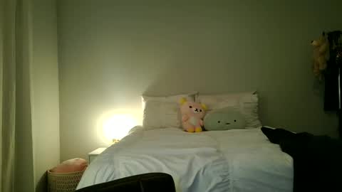 stassiebby online show from February 19, 4:11 am