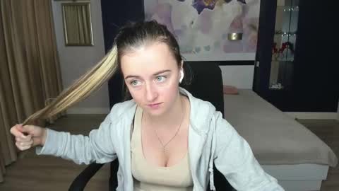 Snapshot of stasystew chatting on September 30, 5:51 am StasyStew online show from September 30, 5:51 am