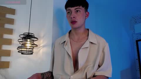 Snapshot of steev_novoa chatting on March 1, 2:59 am Steev online show from March 1, 2:59 am