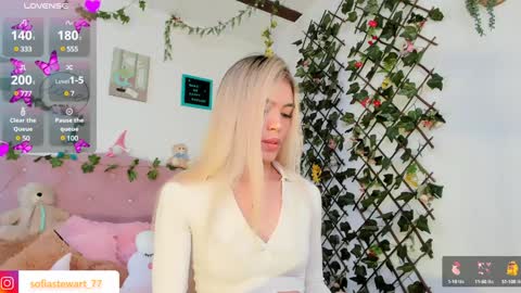 ... online show from December 13, 8:04 pm