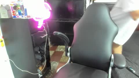 julieth-cancer online show from January 10, 1:11 am