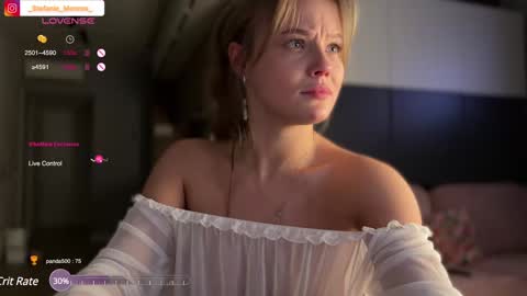 Stefanie online show from February 2, 11:11 pm