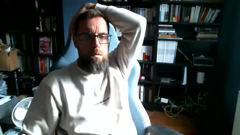 Snapshot of stefffg chatting on September 27, 9:51 am MeStef online show from September 27, 9:51 am
