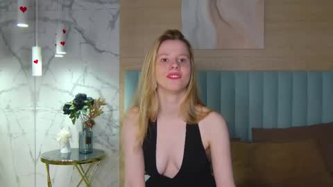 Stefie online show from May 8, 5:46 am