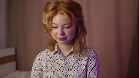 Stella online show from September 20, 8:06 am