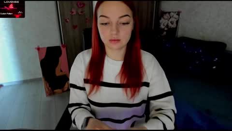 Snapshot of stella__cox chatting on February 22, 6:17 am Stella Cox online show from February 22, 6:17 am