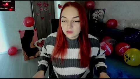 Snapshot of stella__cox chatting on February 16, 6:21 am Stella Cox online show from February 16, 6:21 am