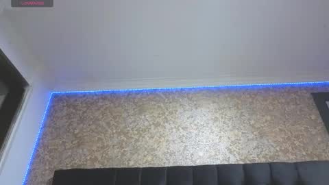 Estella online show from January 13, 9:22 pm