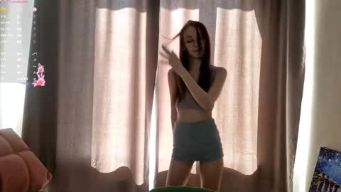 Snapshot of stellafalt chatting on October 6, 8:32 am Stella online show from October 6, 8:32 am