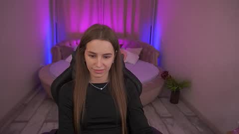 Snapshot of stellahoneywell chatting on October 8, 7:25 am stellahoneywell online show from October 8, 7:25 am