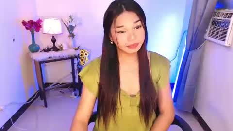 Snapshot of stellaxtemptationx chatting on September 24, 12:39 am Stella sweet online show from September 24, 12:39 am