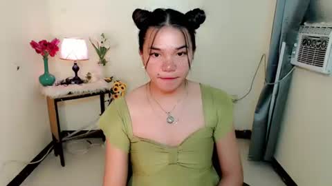 Snapshot of stellaxtemptationx chatting on September 26, 5:37 am Stella sweet online show from September 26, 5:37 am