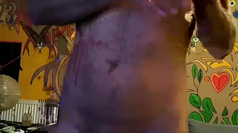 lee online show from March 9, 4:16 am