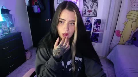Snapshot of stephani_rousso chatting on September 9, 11:16 pm joha cosmo online show from September 9, 11:16 pm