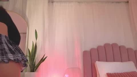 stephania_let online show from September 10, 10:27 am