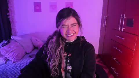 Stephanie  online show from October 12, 2:04 am