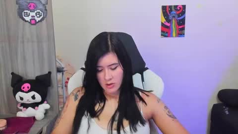 Snapshot of stephany_uwu chatting on October 4, 1:14 am Stephany independient model online show from October 4, 1:14 am