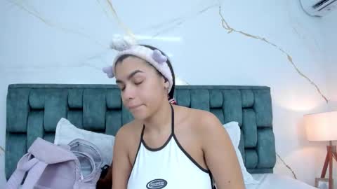 Stefanny online show from November 16, 1:07 am