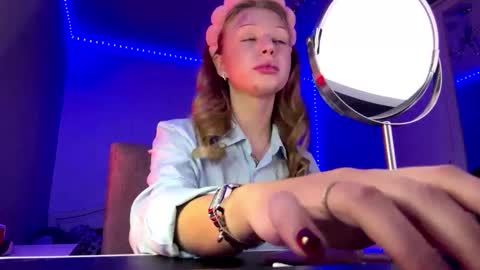 Stef online show from February 15, 3:11 pm