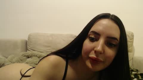 StepMommy19 online show from January 6, 5:50 pm