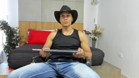    online show from February 18, 8:52 pm