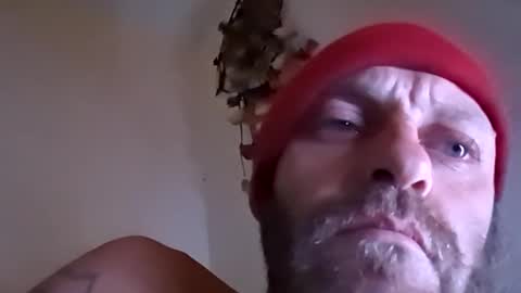 sterng123 online show from December 2, 8:58 am